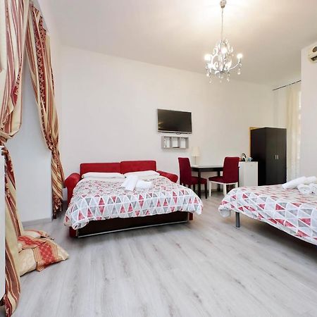 Lucky Holiday Rooms Rome Exterior photo